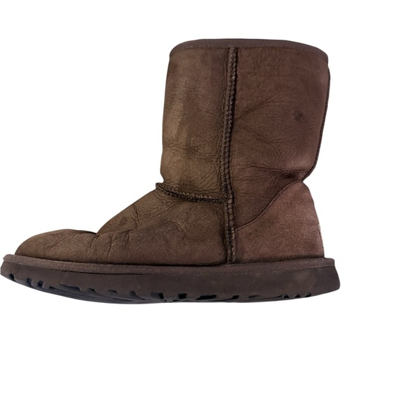 UGG Classic Short Boots Women's Dark Brown Size 6 Sheepskin Australia - Picture 6 of 10